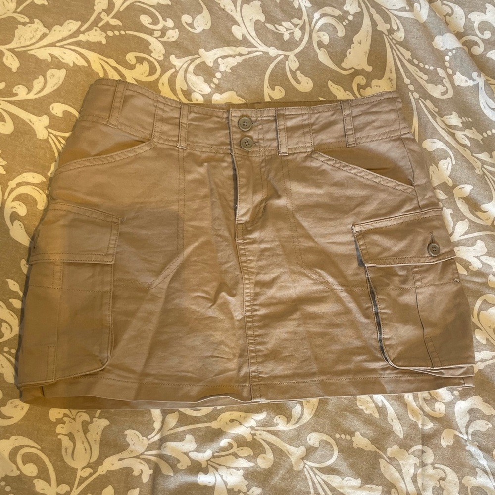 Brandy Melville Adjustable Tan Cargo Mini Skirt
